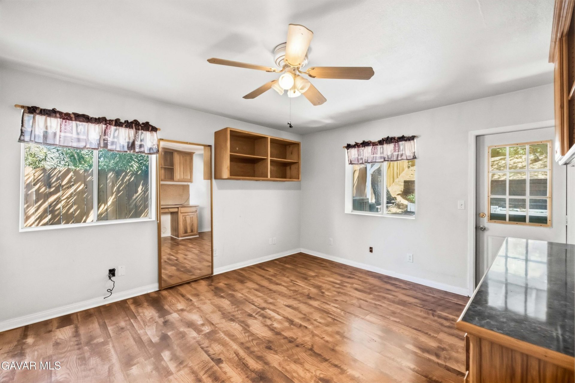 Property photo 25