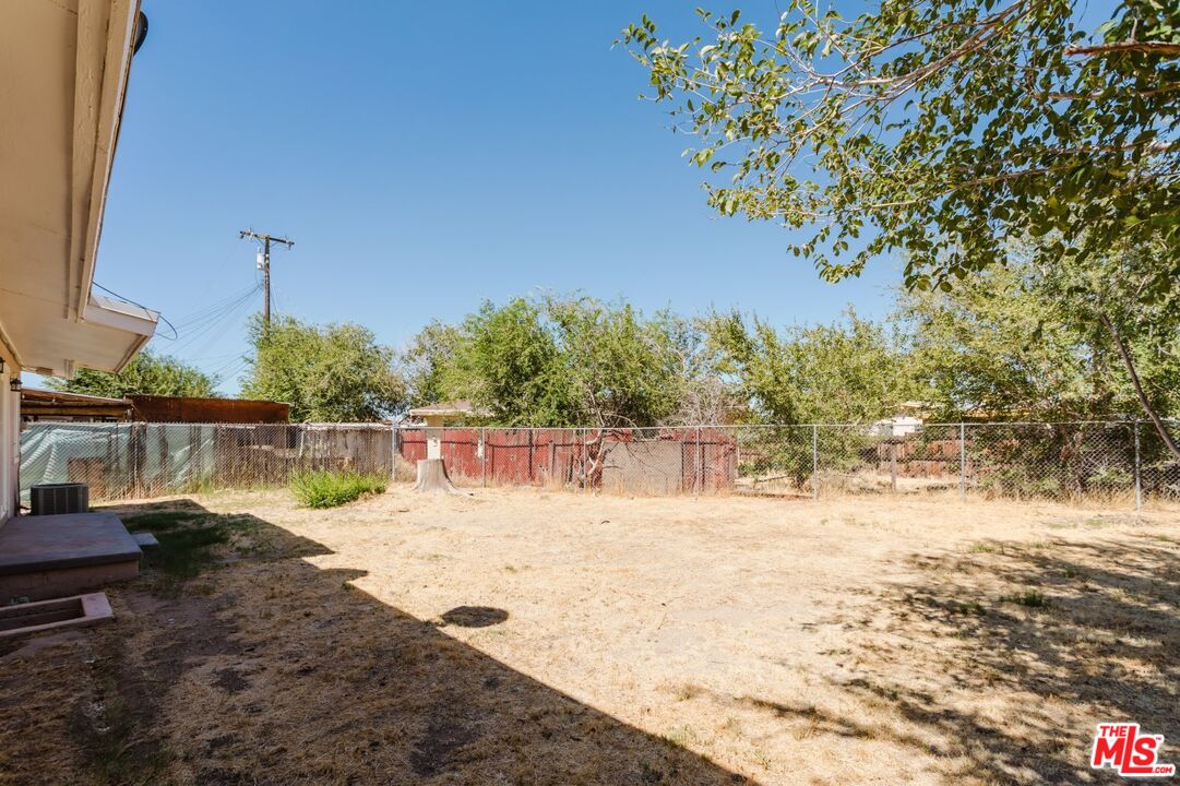 Property photo 17