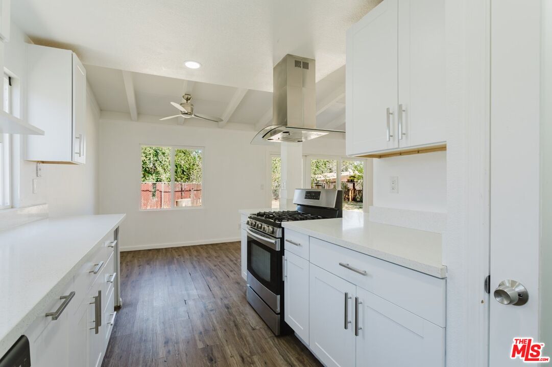 Property photo 50