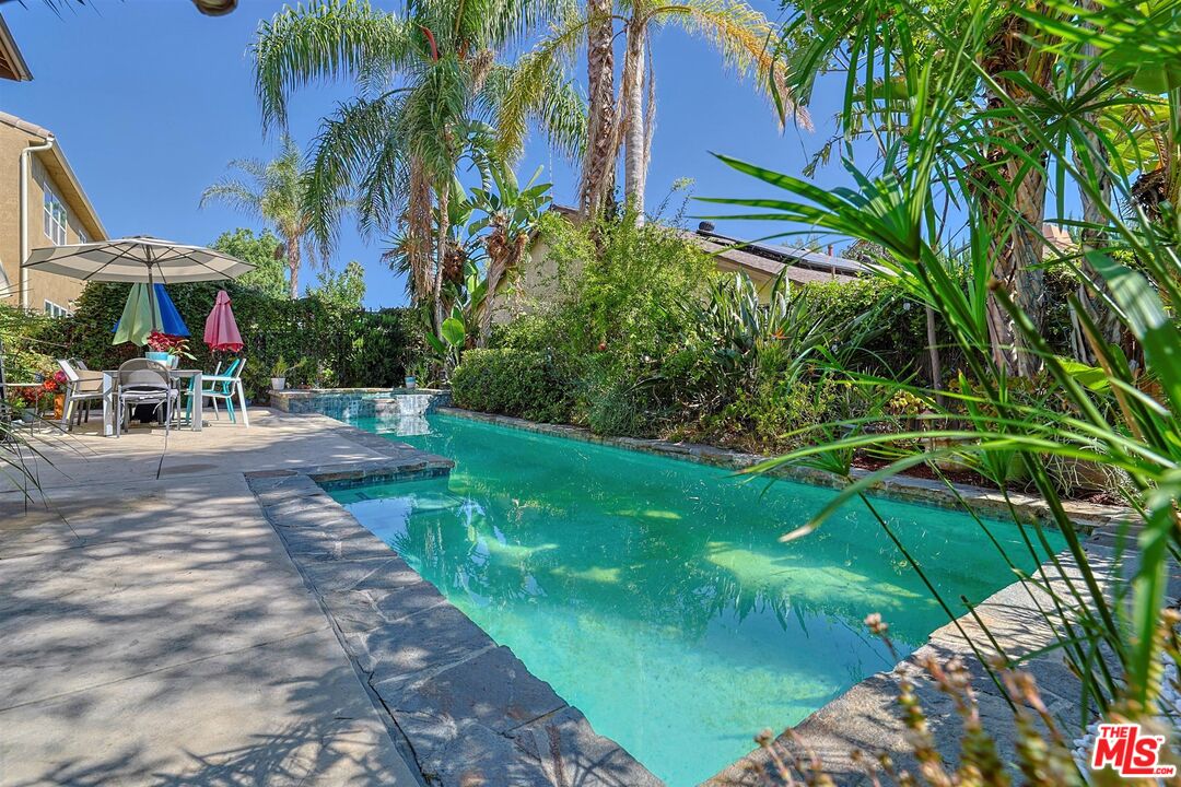 Property photo 38