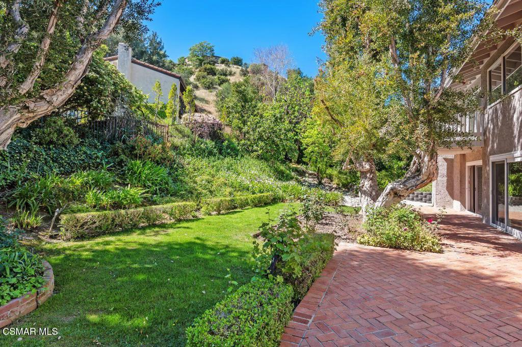 Property photo 44