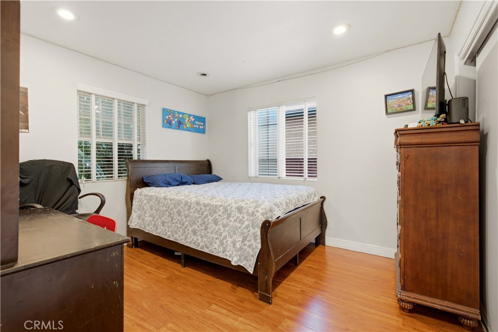 Property photo 35