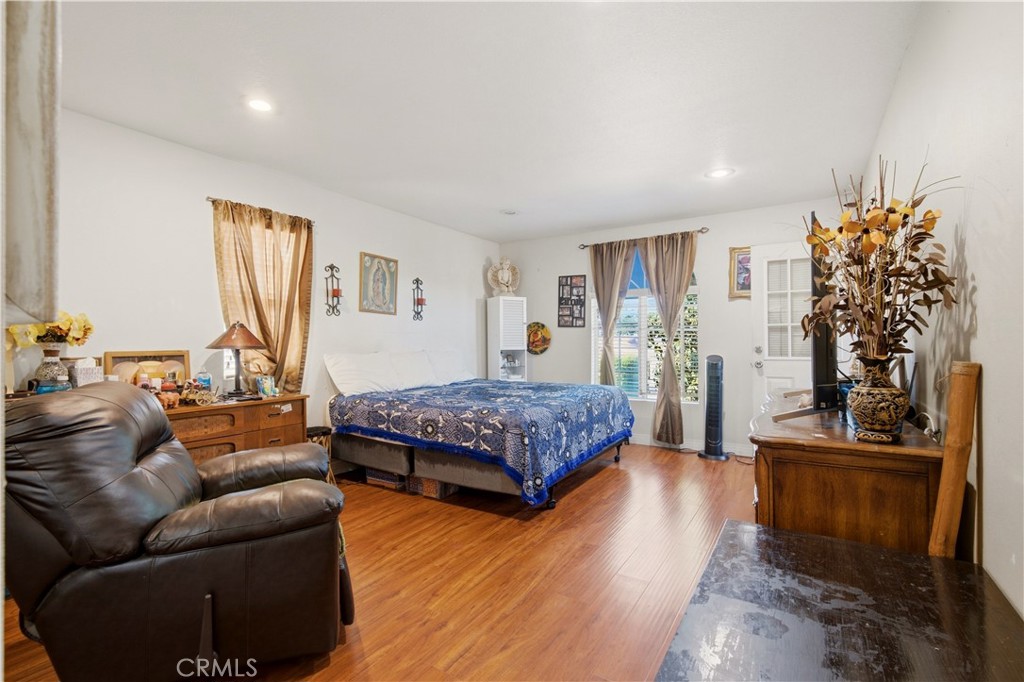 Property photo 30