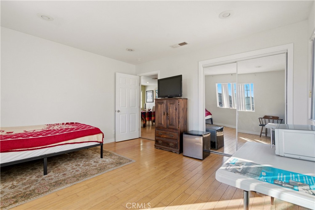Property photo 37