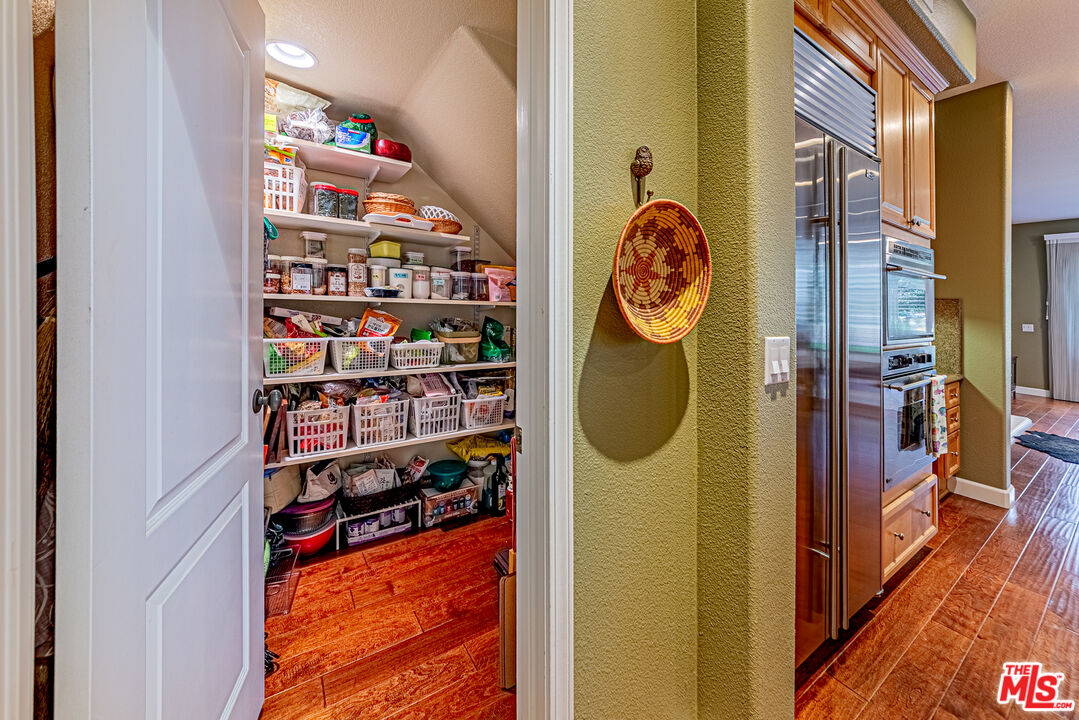 Property photo 28