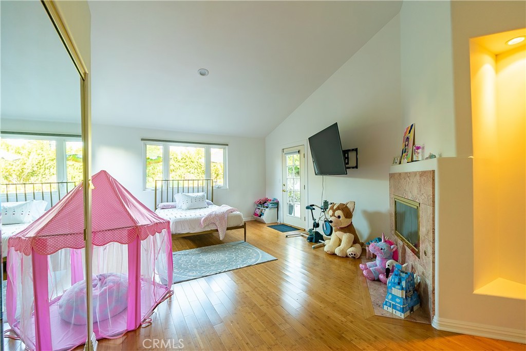 Property photo 28