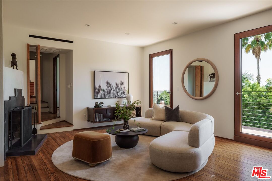 Property photo 33