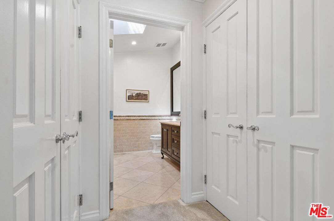 Property photo 46