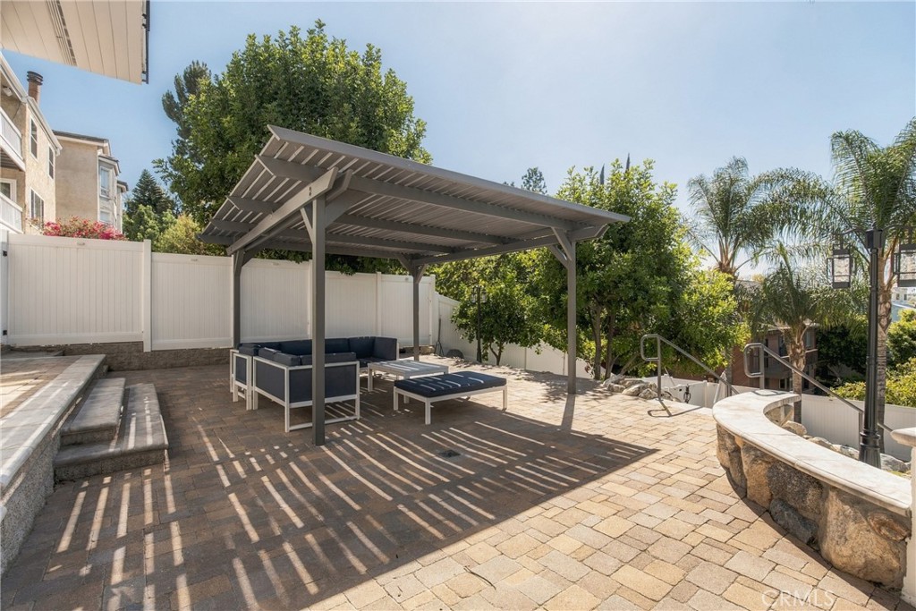 Property photo 43