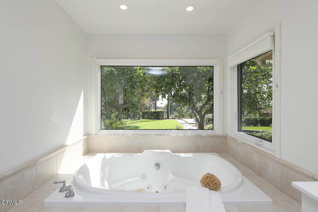 Property photo 46