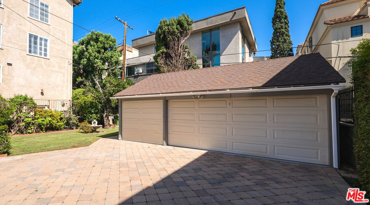 Property photo 44
