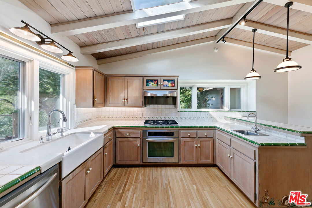 Property photo 22