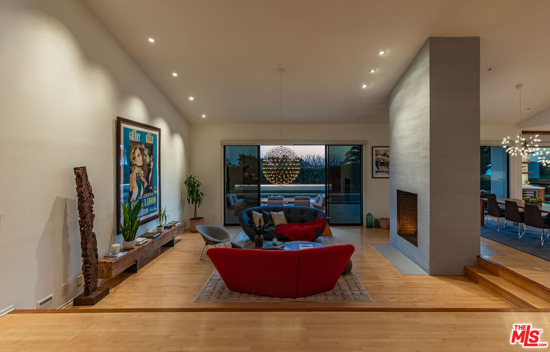 Property photo 43