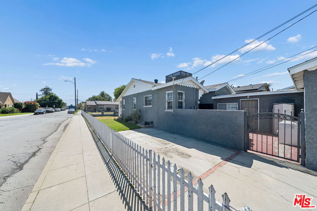 Property photo 37