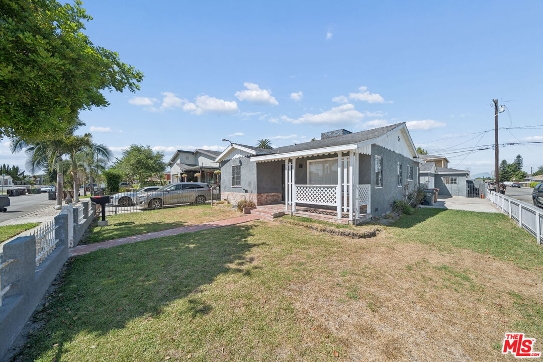 Property photo 38