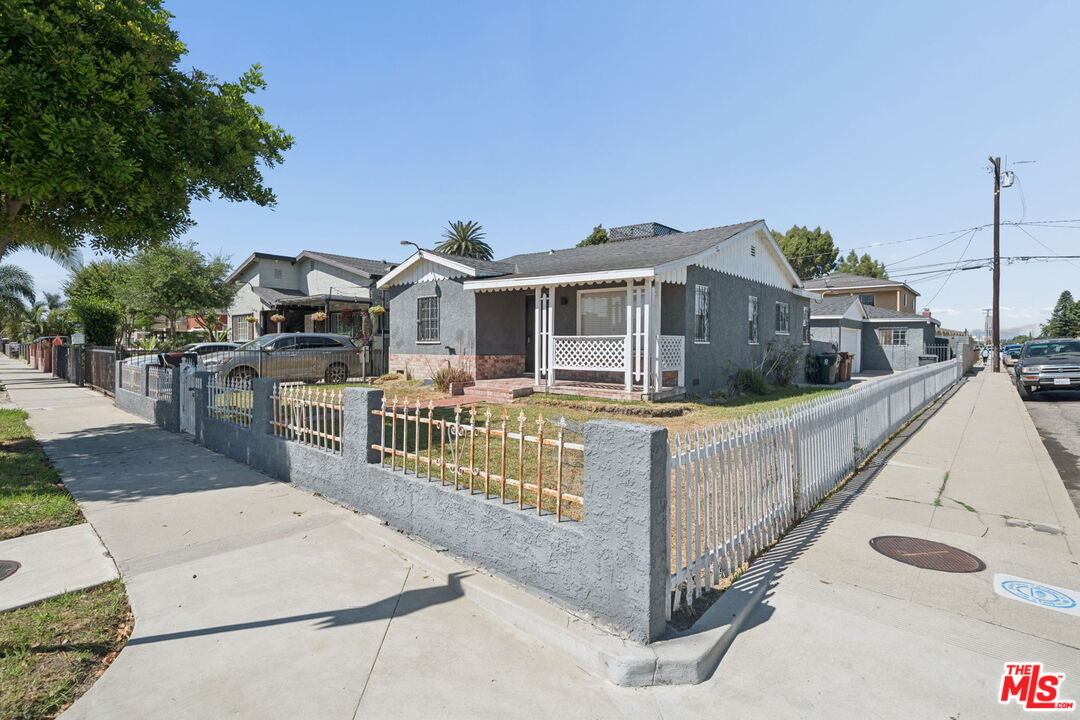 Property photo 40