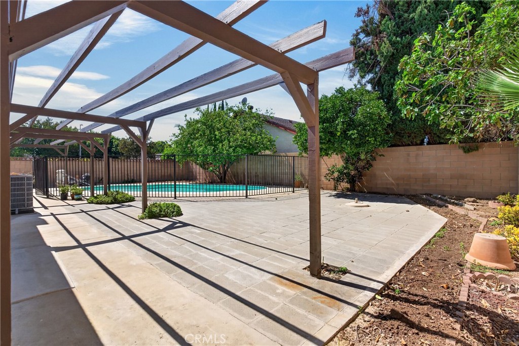 Property photo 46