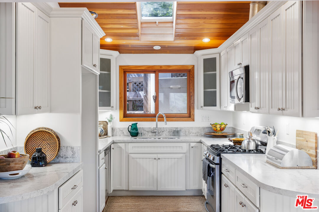 Property photo 43