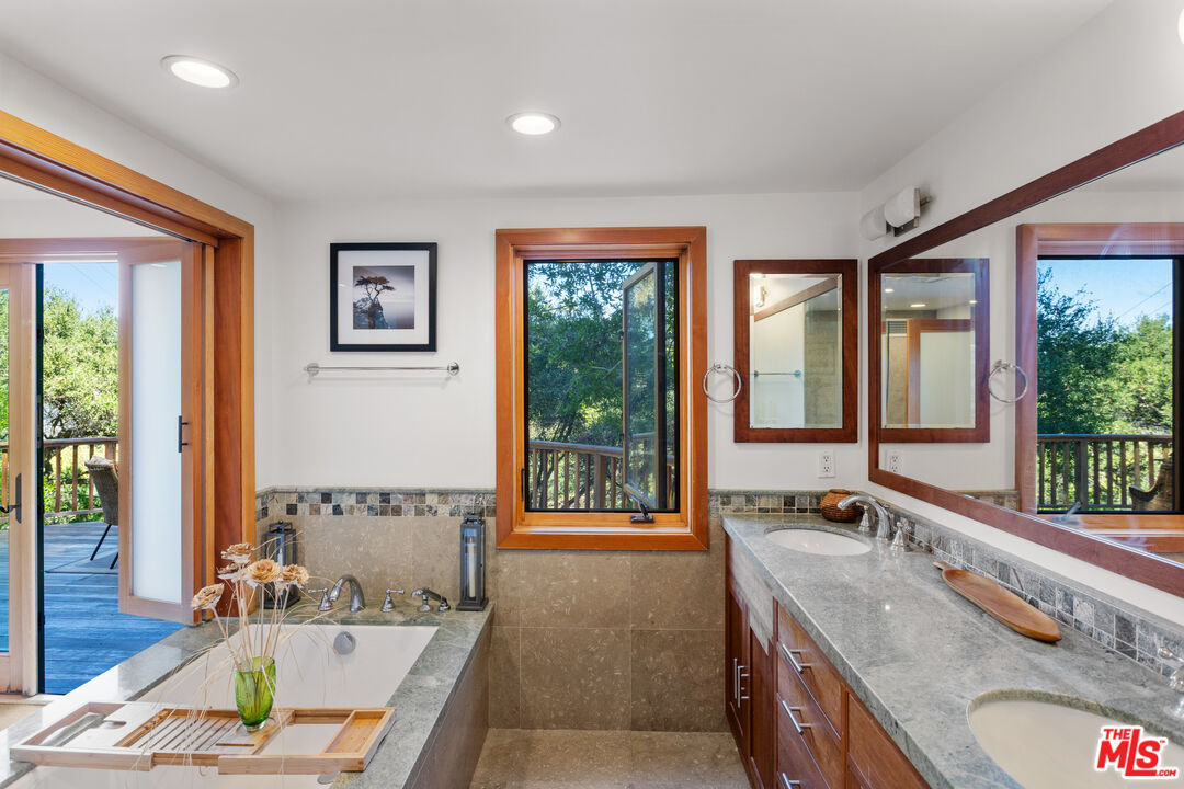 Property photo 49
