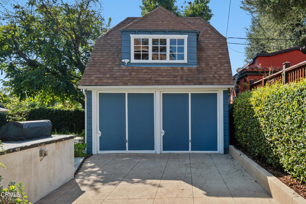 Property photo 31