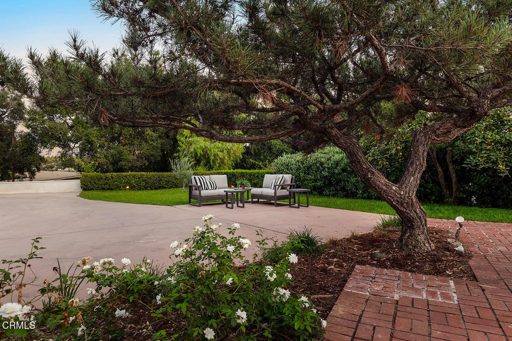 Property photo 36