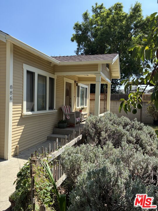 Property photo 38