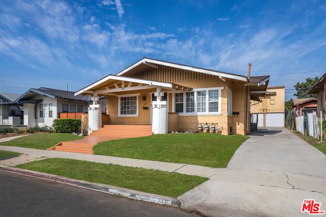 Property photo 35