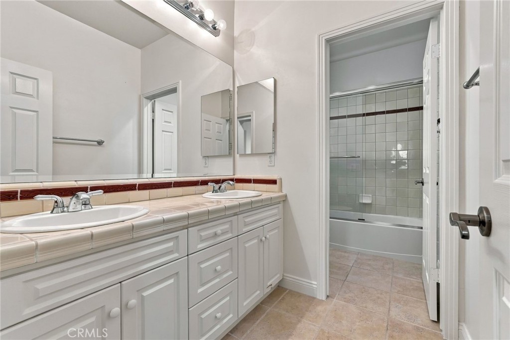 Property photo 46