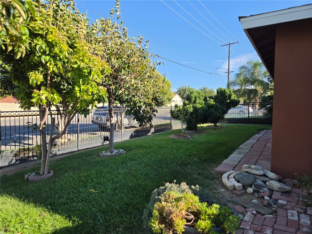 Property photo 32