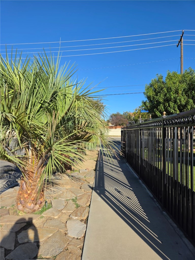 Property photo 38