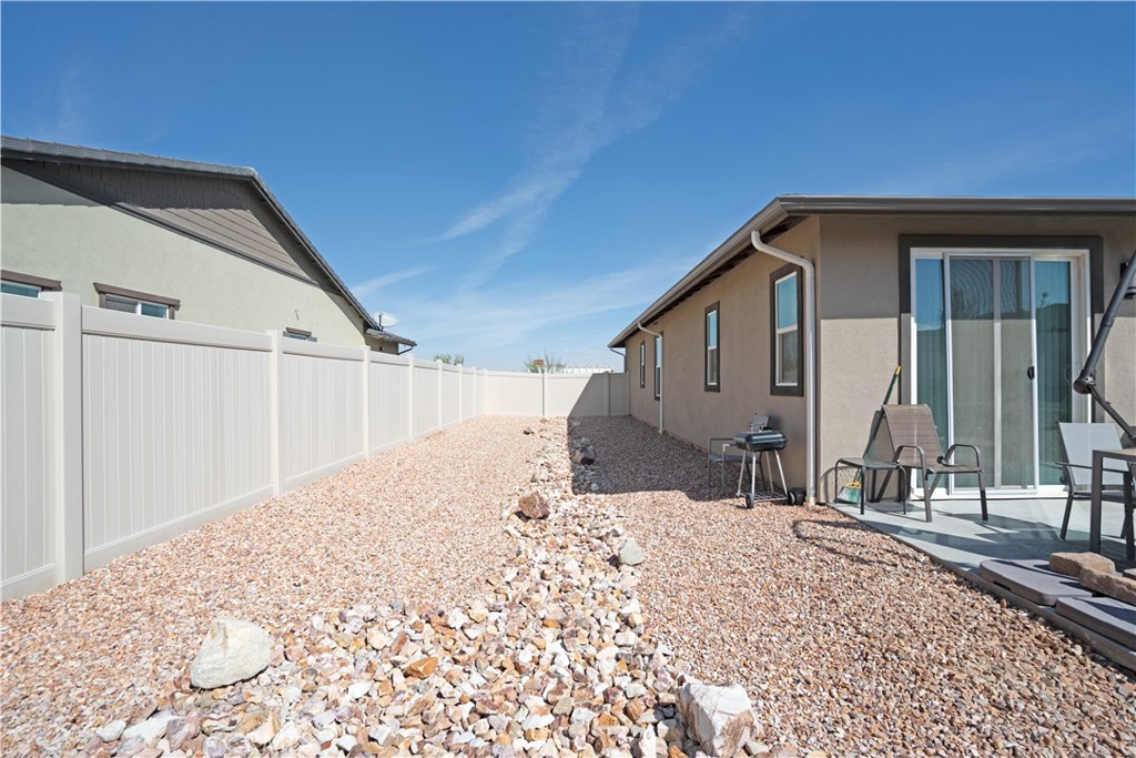 Property photo 34