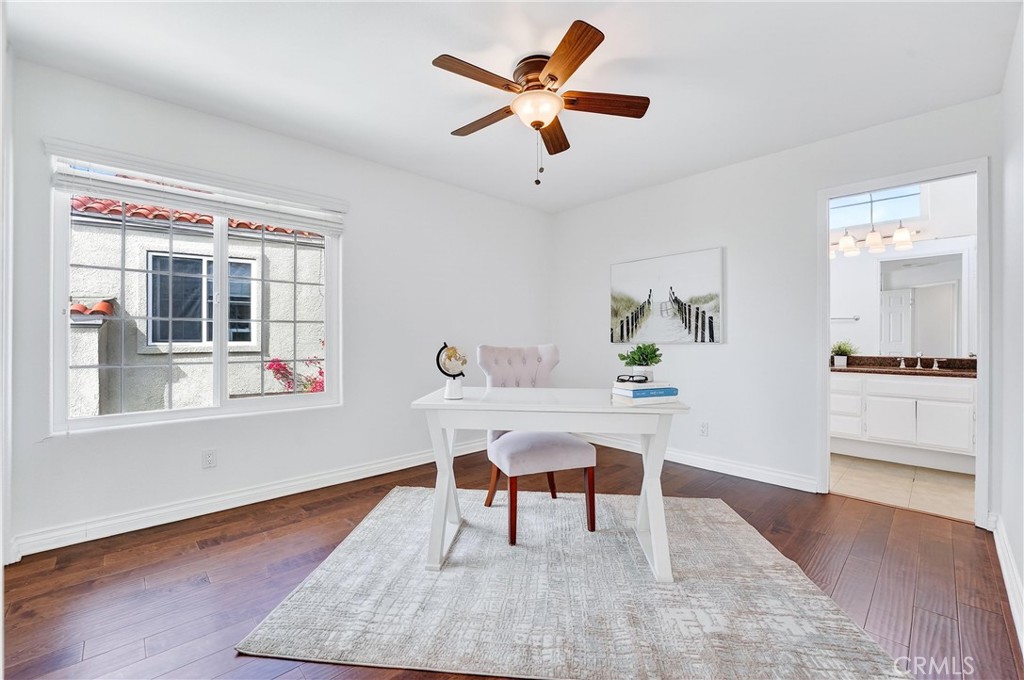Property photo 28
