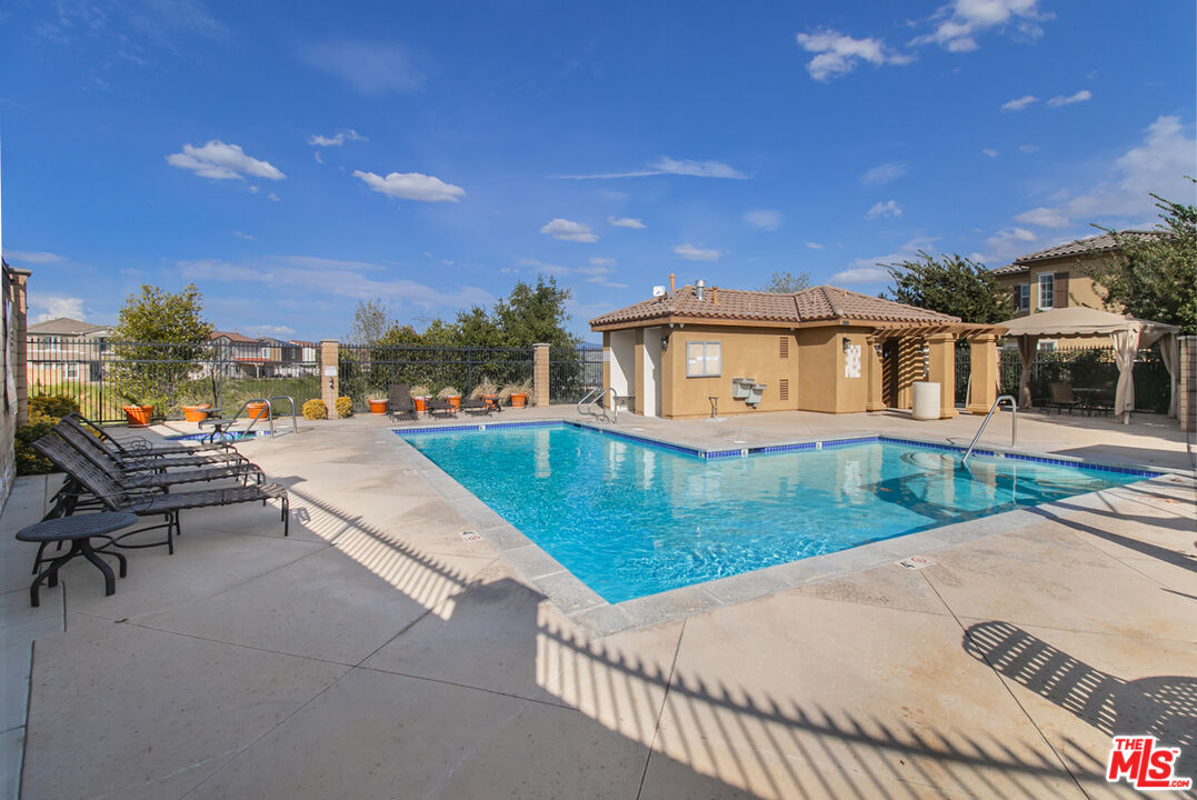 Property photo 37