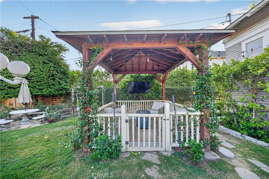 Property photo 31