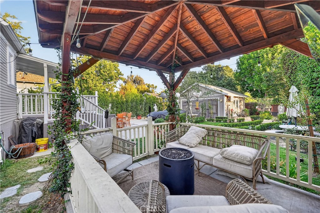 Property photo 32