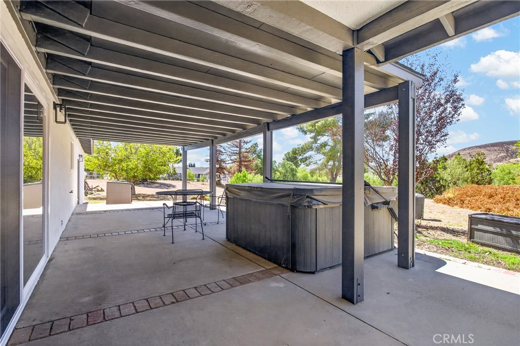 Property photo 24