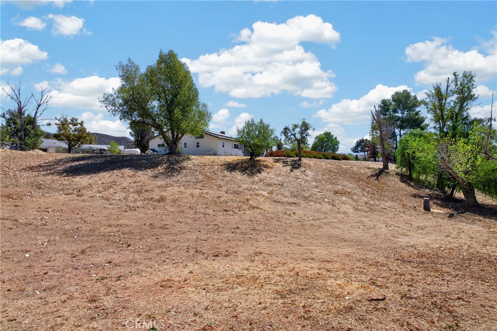 Property photo 38