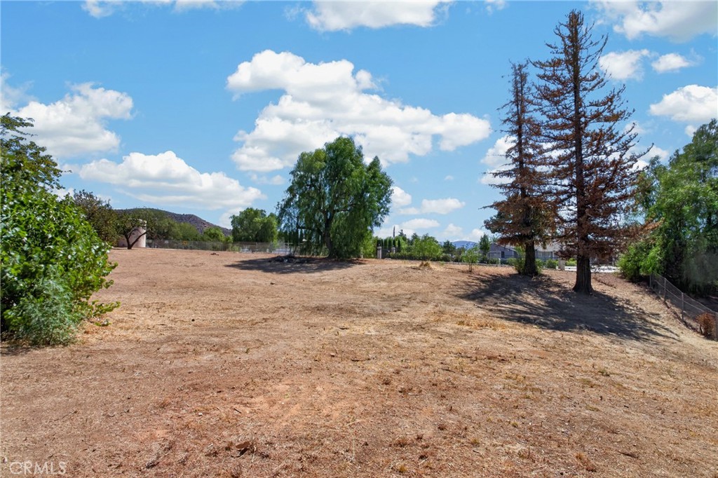 Property photo 40
