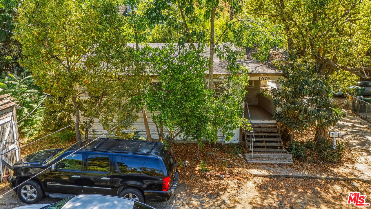 Property photo 35
