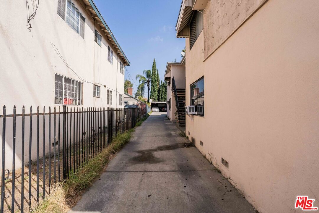 Property photo 36