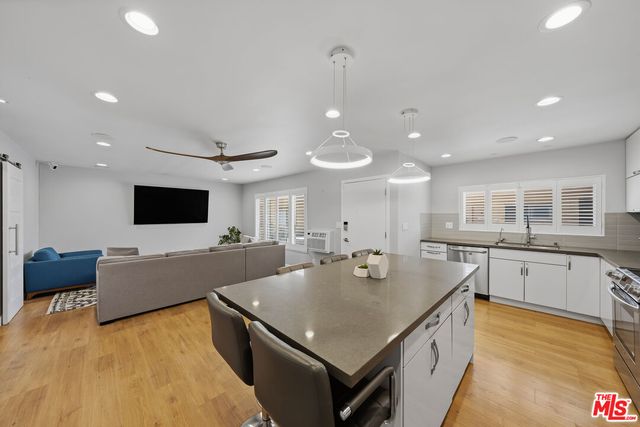Property photo 50