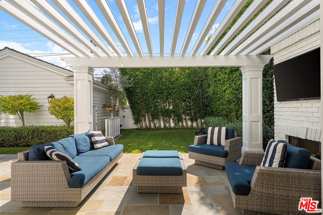 Property photo 33