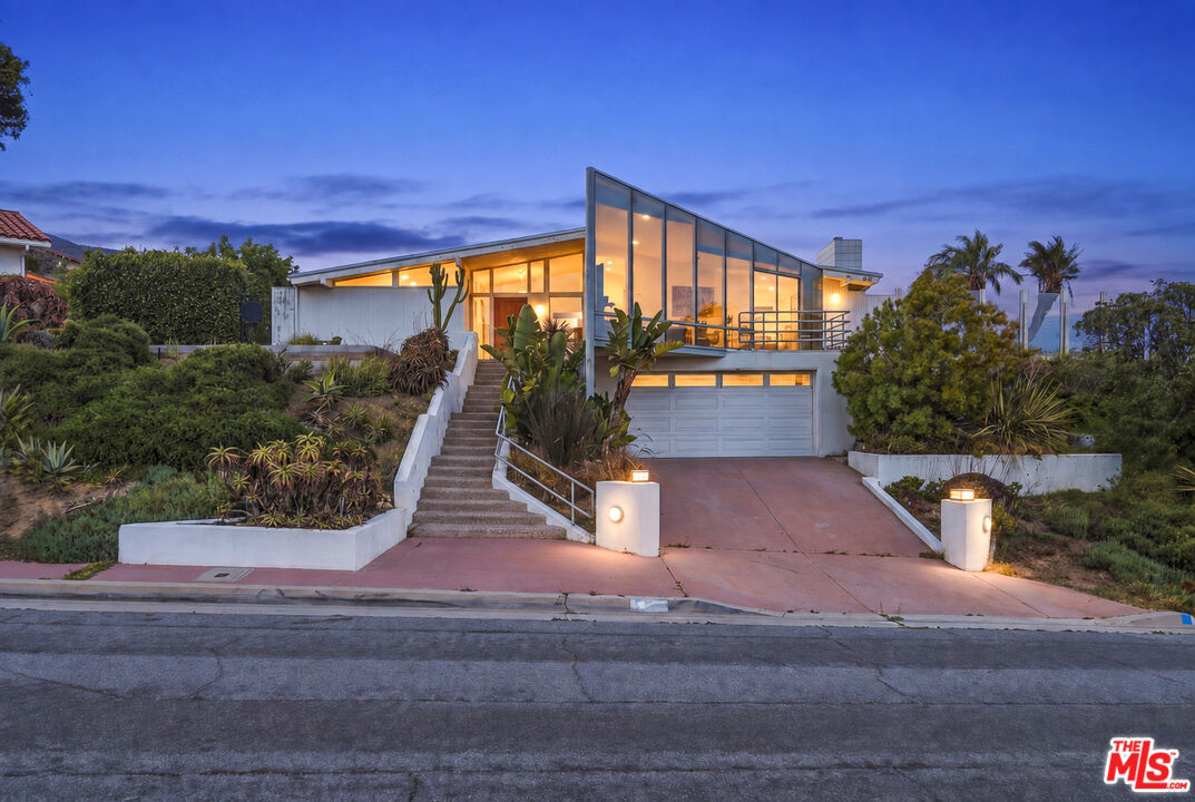 Property photo 37