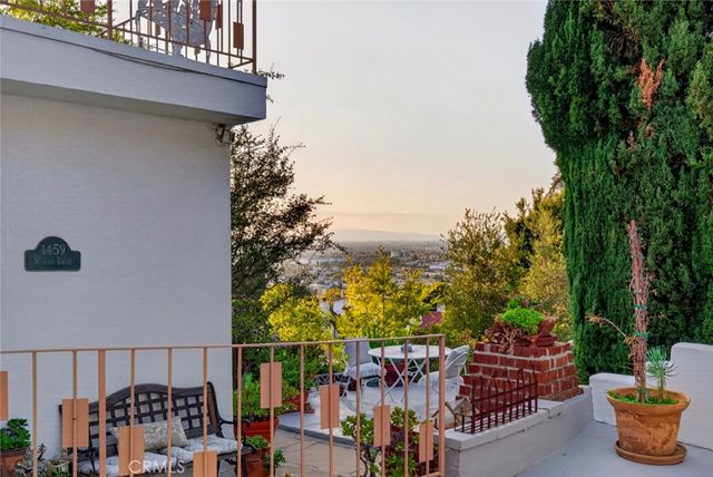 Property photo 24