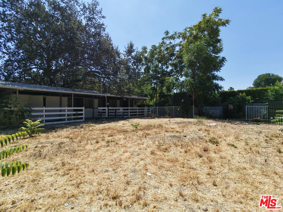 Property photo 26