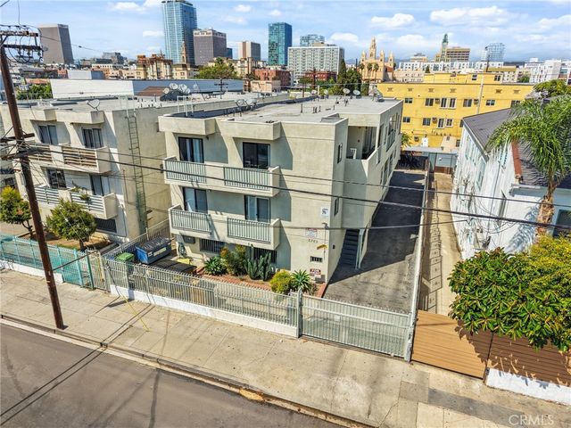 Property photo 33