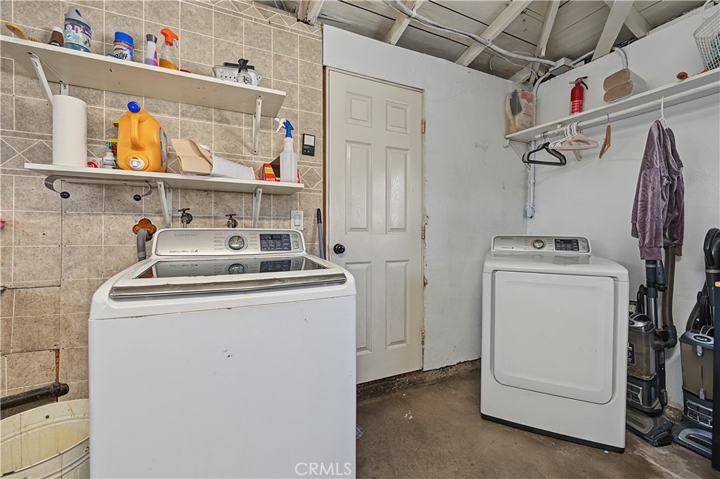 Property photo 37