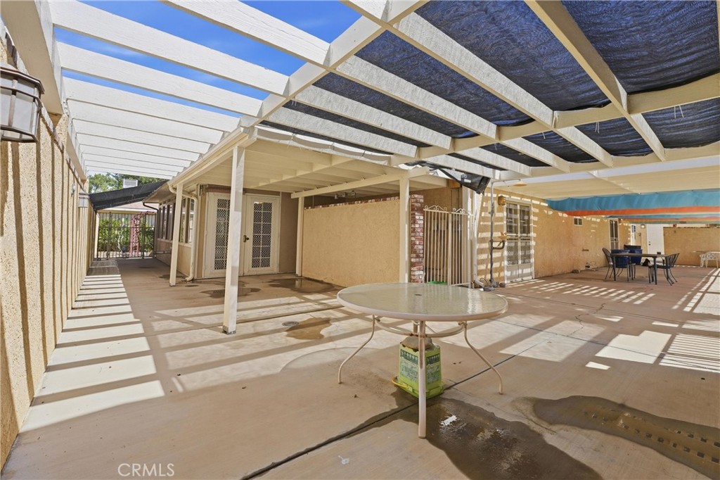 Property photo 38