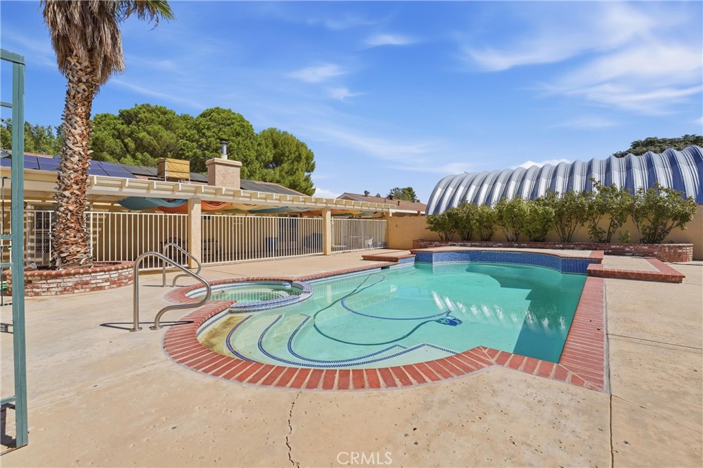 Property photo 40