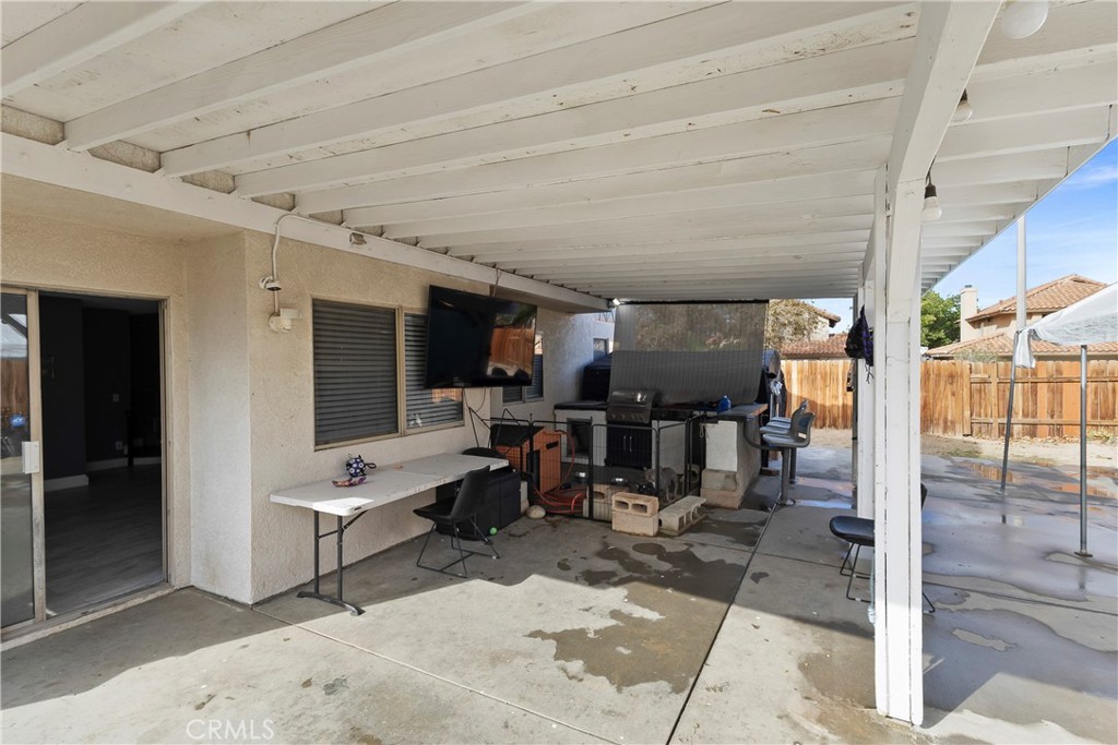 Property photo 28